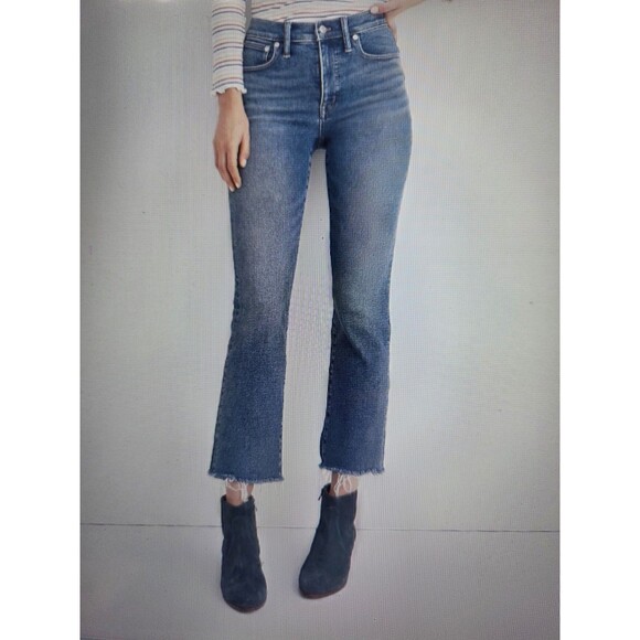 Madewell Cali Demi-Boot Jeans Kick Flare Crop Fleetwood Wash Size 28 - Picture 1 of 12